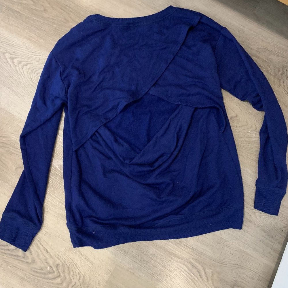 Beyond Yoga open back sweatshirt